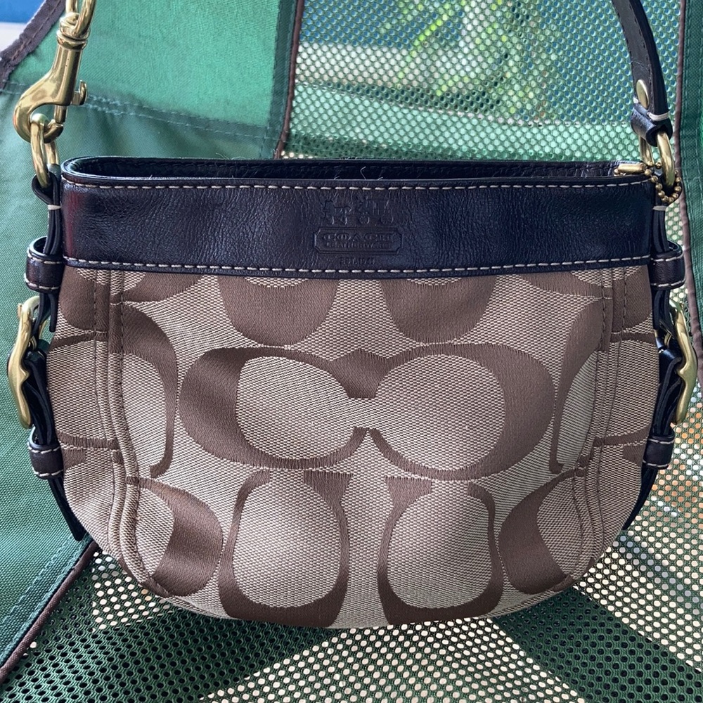 Coach mini shoulder bag
